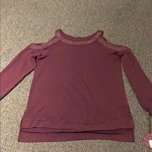 Knox rose NWT top open shoulder medium burgundy